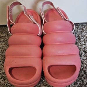 Ugg Aww Yeah Sandals